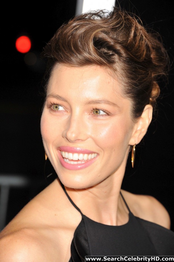 Jessica biel - hitchcock premiere in beverly hills - celebrity