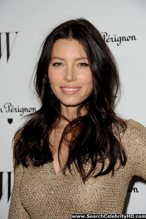 Jessica biel - w magazine best performances issue party - celebrity