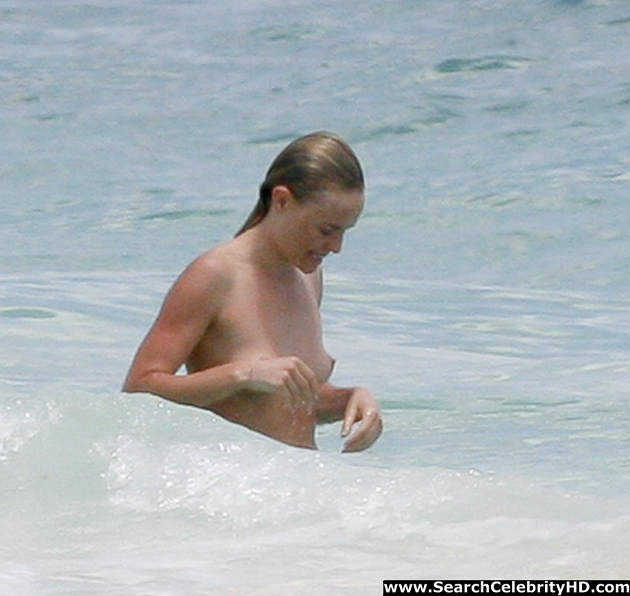 Kate bosworth – topless bikini candids in cancun - celebrity