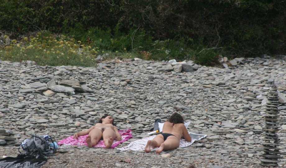 Amateur girls on beach 24