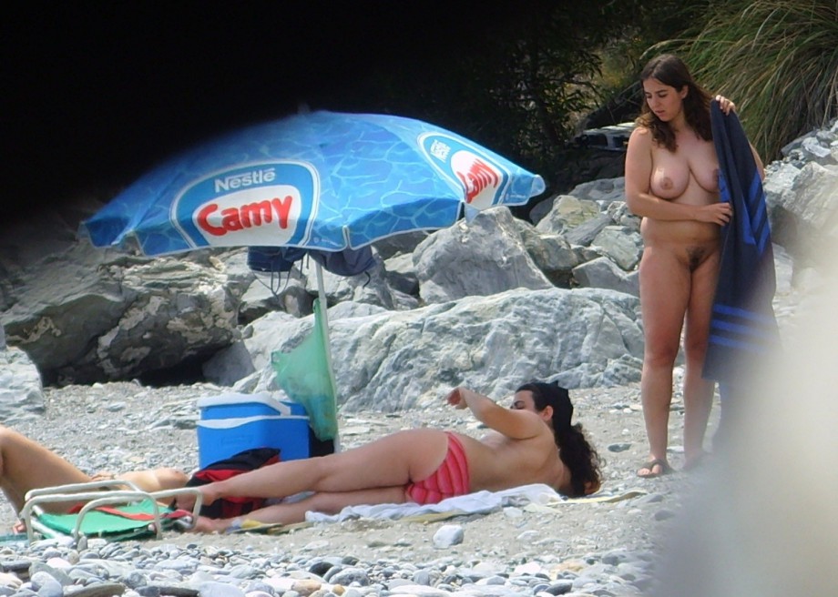 Amateur girls on beach 14