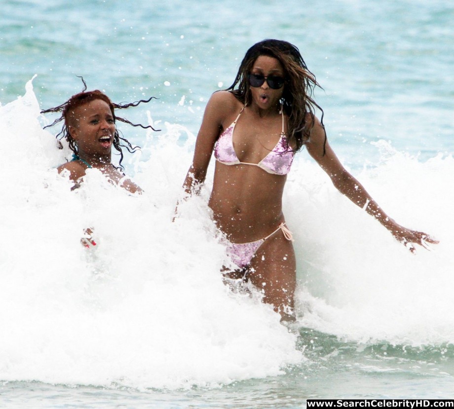 Ciara - bikini candids in miami - celebrity