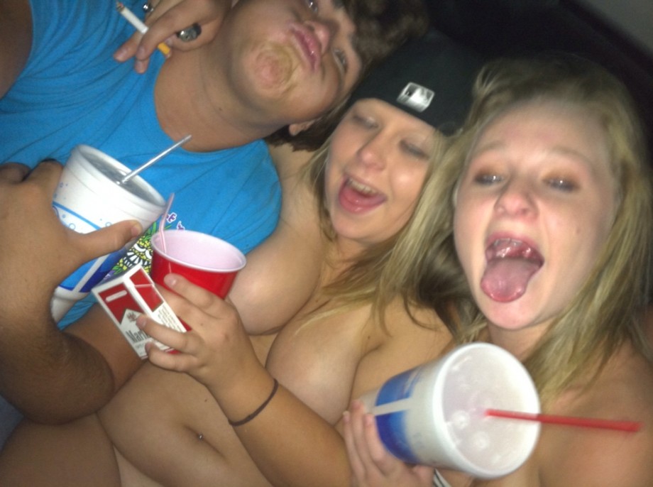 Chubby teen slut party