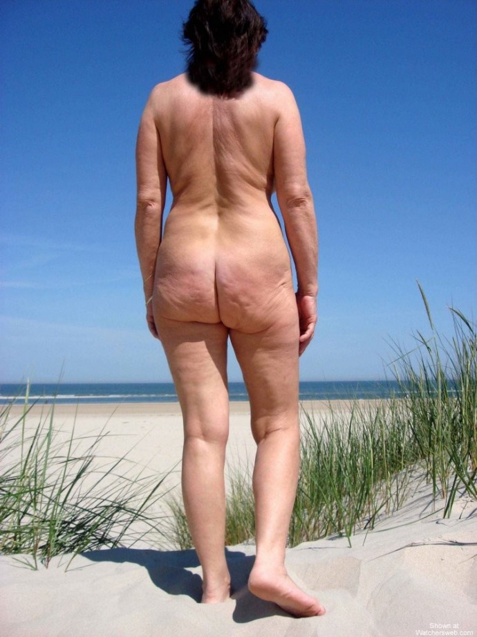 Nudist beach 02