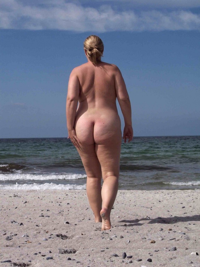 Nudist beach 19