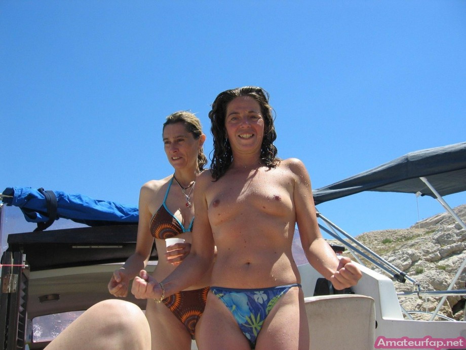 Sunny nudist beach pictures of cute girls