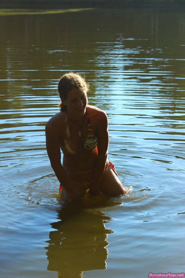 Sweet girlfriends make hot pictures at the lake