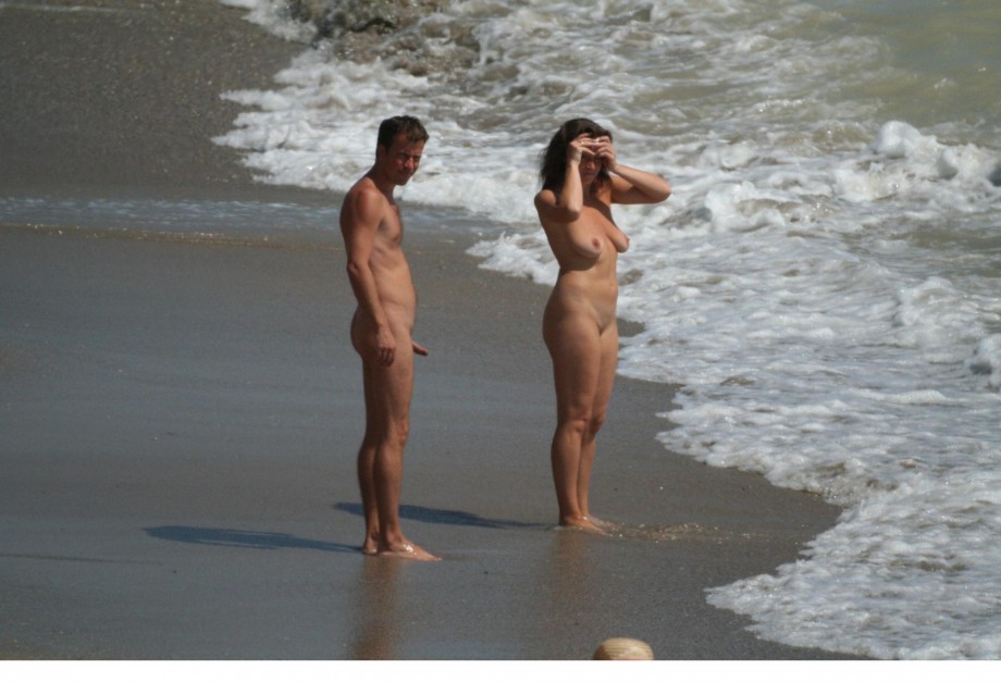 Nude couples on the beach - 1