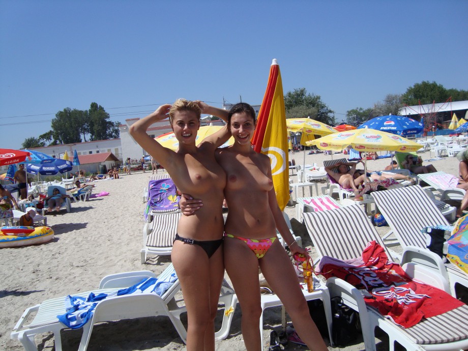 Topless girls on the beach - 275 - young tits