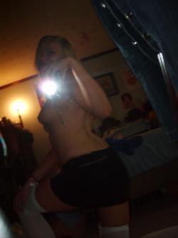 Nice blond girl and her self pics 35/41