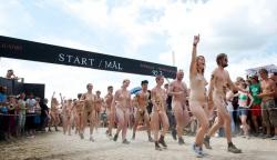 Roskilde naked run 2008  33/108