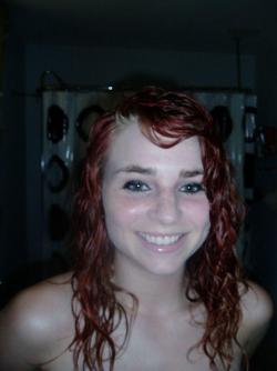 A sweet redhead amateur teen  45/67