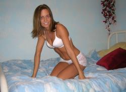 Girl posing in bedroom  16/36