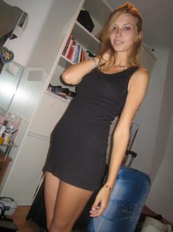 Pikotop - sweet german amateur teen girl nude phot(43 pics)
