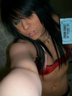 Emo girl selfshots 5/62