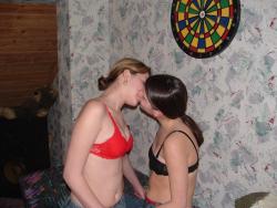 Amateur lesbian girls 5/39