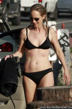 Helen hunt still looks pretty good in a bikini - celebrity(53 pics)